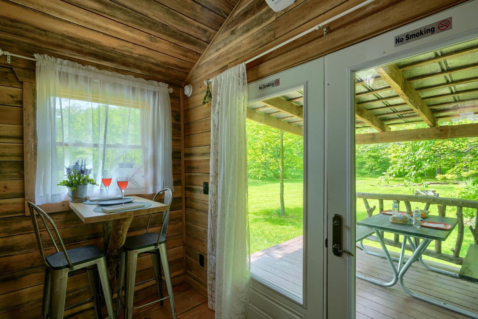 Cypres Caban Villa Logan Exteriör bild